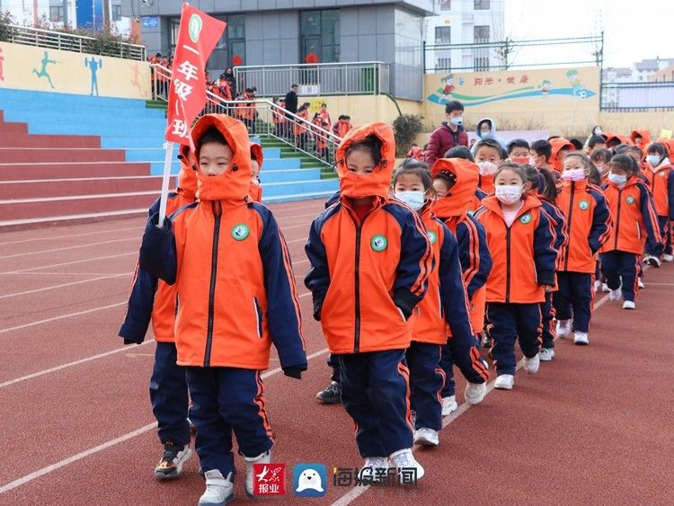 新闻记者|岚山区海州湾小学：喜迎新学期，一起向未来！