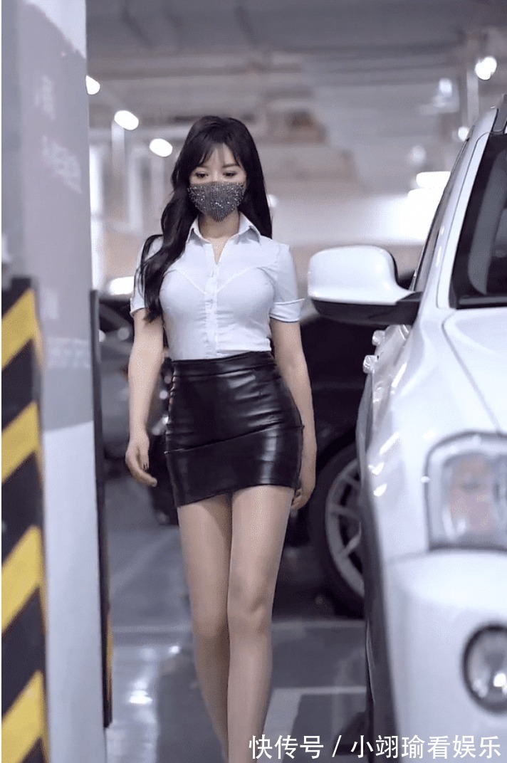 造型 衬衫配皮裙,这样的造型太有范了