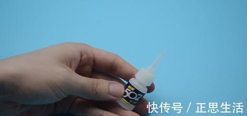 手指被502胶水粘住怎么办?学会这诀窍,胶水立马融化,太实用了
