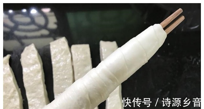 烤面筋|教你在家做烤面筋，不和面，不洗面，爽口弹牙，秒杀烧烤摊！
