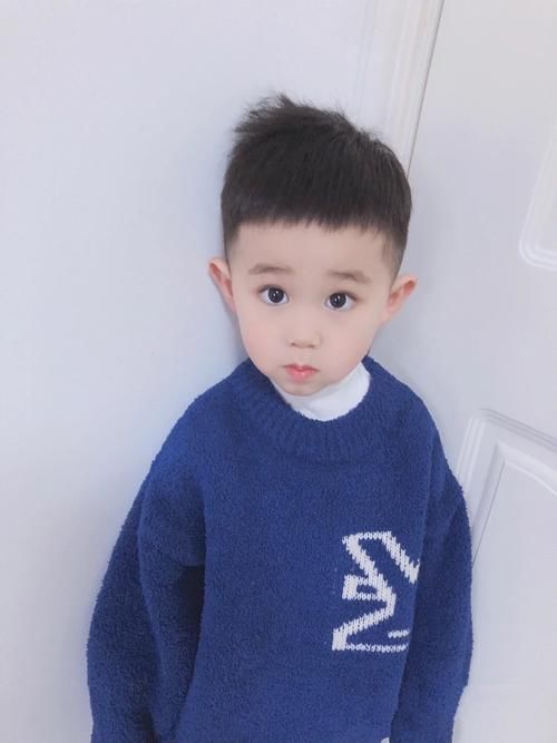 2一6岁男宝宝发型寸头有哪些？这几款帅气又俏皮，更适合夏天