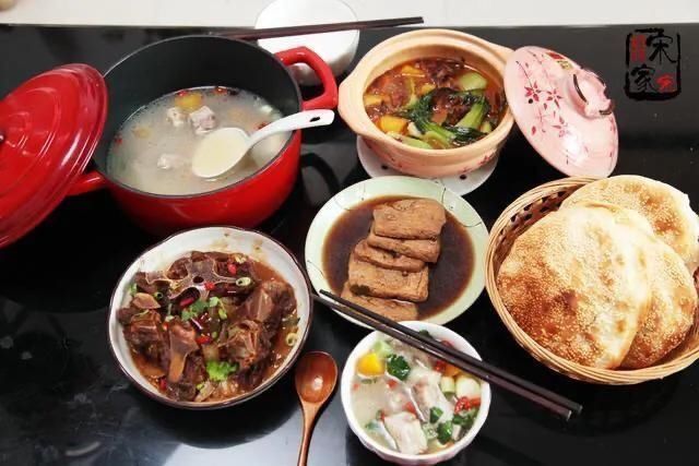 晒一晒我家7天的晚餐，吃的顿不如一顿，朋友前头真奢侈啊