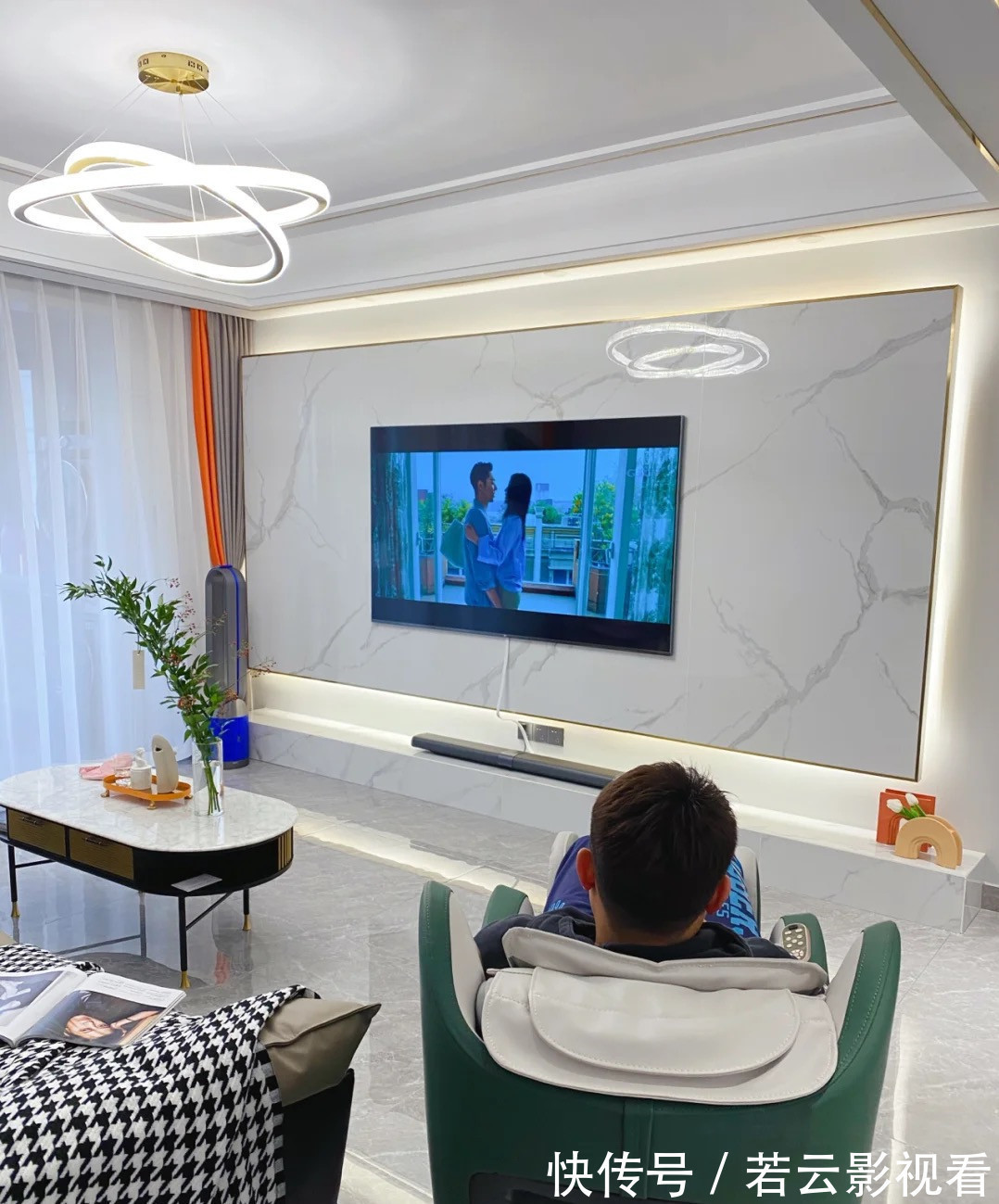 衣帽间|没想到随便装出来的家，得到大家一致好评，简约又大方，真的漂亮