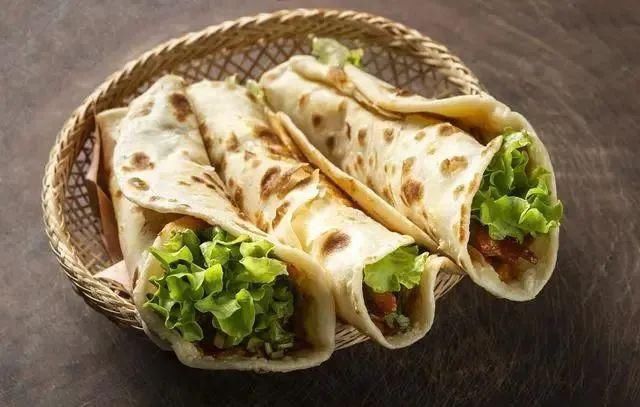 鸡蛋灌饼|这五种主食，热量堪比油脂，第1种大家都常吃，减肥期的你要忍住