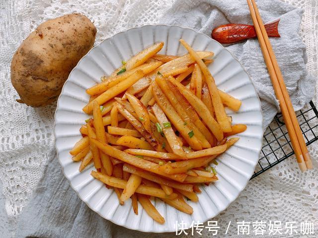 土豆泥|土豆最好吃最简单的做法，鲜香入味，成本不到1块钱，比肉还好吃