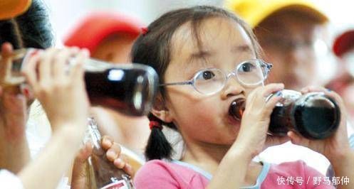 妈妈|为什么孩子比其他孩子小?只是因为妈妈经常给宝宝这些东西