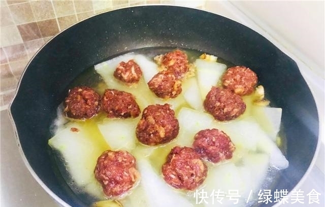孩子|冬瓜如此烧,孩子天天点名要吃,几分钟搞定,营养又好吃