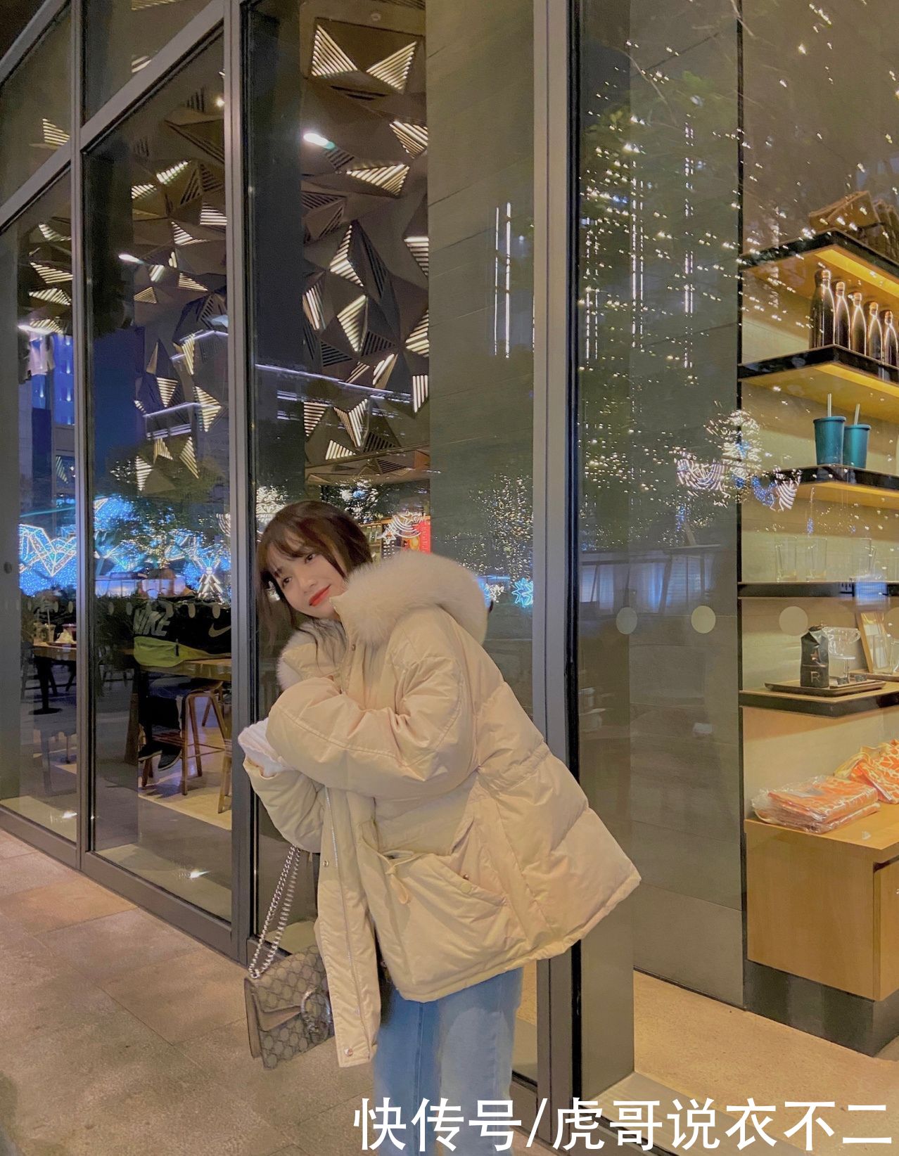 小个子女生冬季怎么搭才不普通？韩系风了解一下，清新减龄又甜美