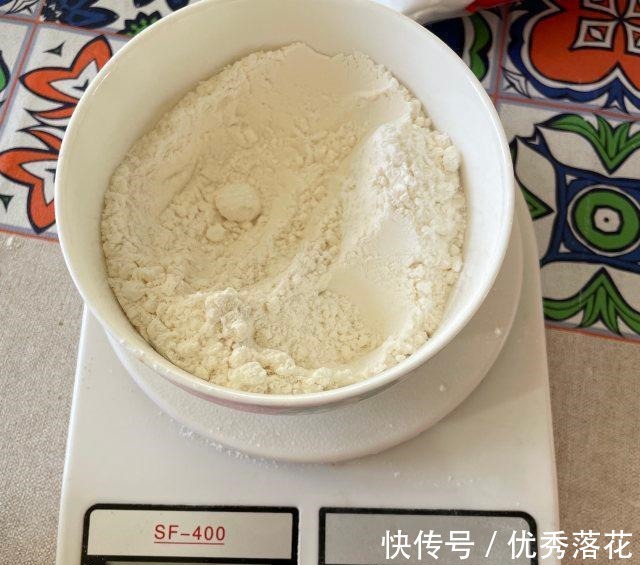 曲奇圣诞树-用尽你想象尽情的装饰!