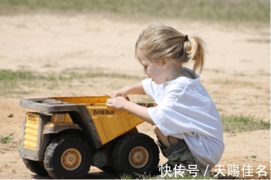 四书五经|传统国学起名取名字:诗词典故、四书五经中有素养的女孩名字