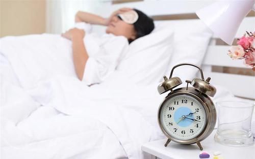 规律性|为什么失眠会找上你?如何快速入睡?掌握这4点,助你睡得香