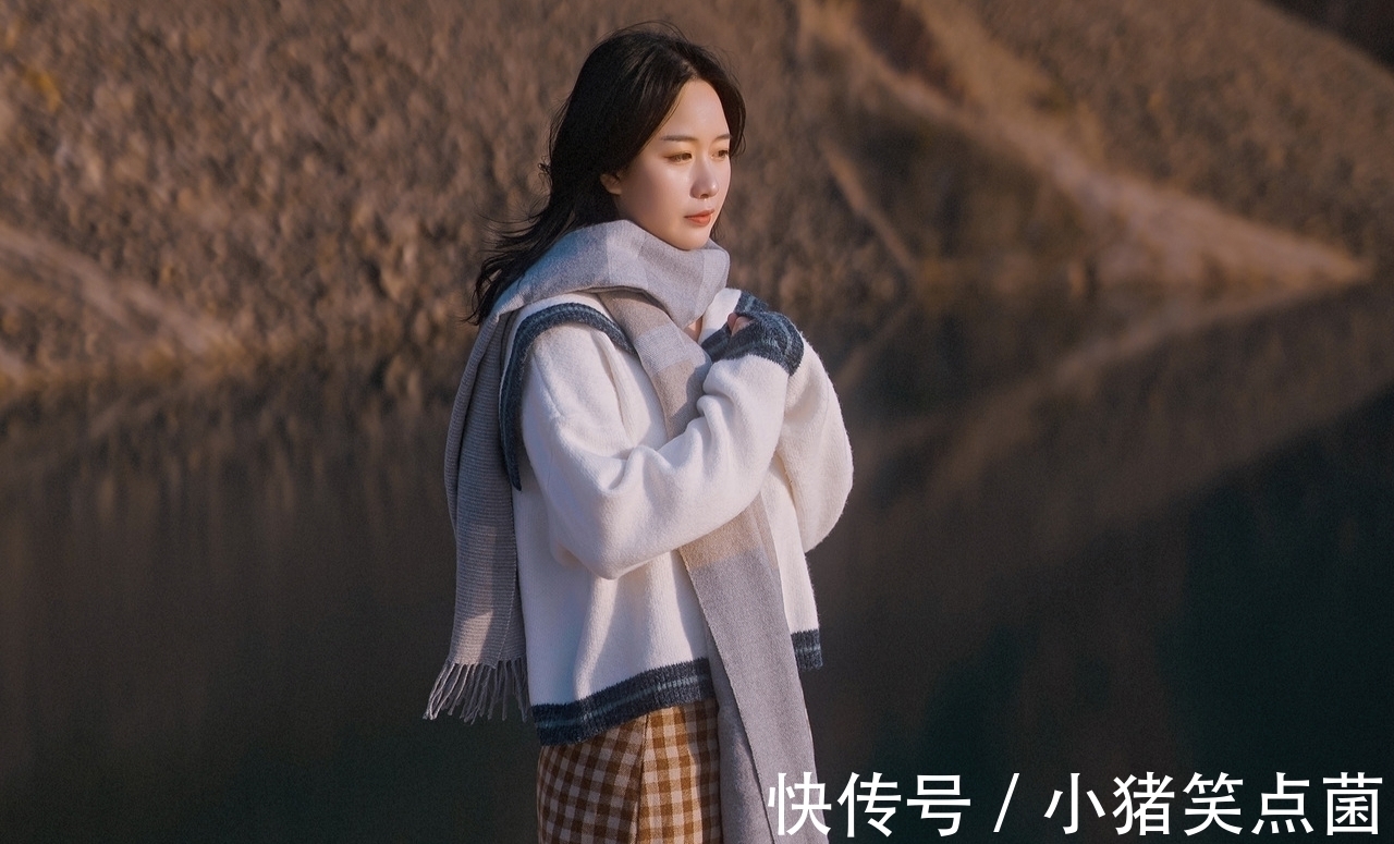 诗笺#诗·十首丨香窗一束黄花瘦,又恐琼楼寄远愁