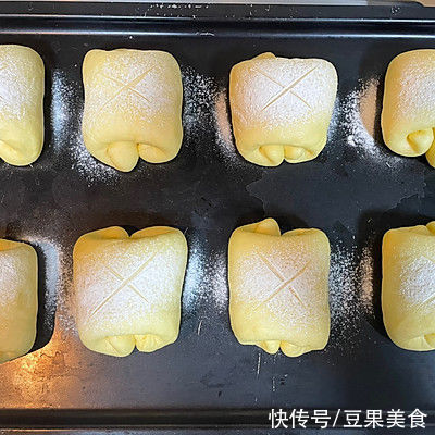 2g鸡蛋|可爱到爆的牛奶面包卷