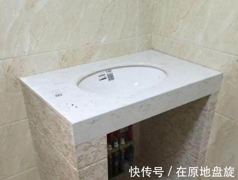 洗手台|泥匠老爸硬要给我做砖砌洗手台,成本仅500元,邻居都来拜师了!