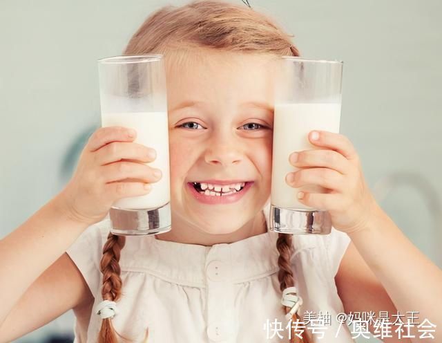 差别|你家孩子喜欢喝牛奶吗“经常喝”和“从不喝”的孩子,差别很大
