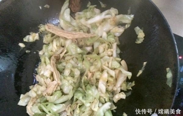 腐竹|天然“黄体酮”终被发现，女士常吃，养颜抗衰，45岁还是少女脸