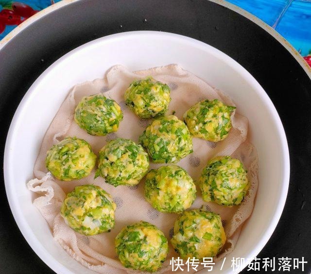非常好吃|蒸茼蒿丸子，营养健康，非常好吃！