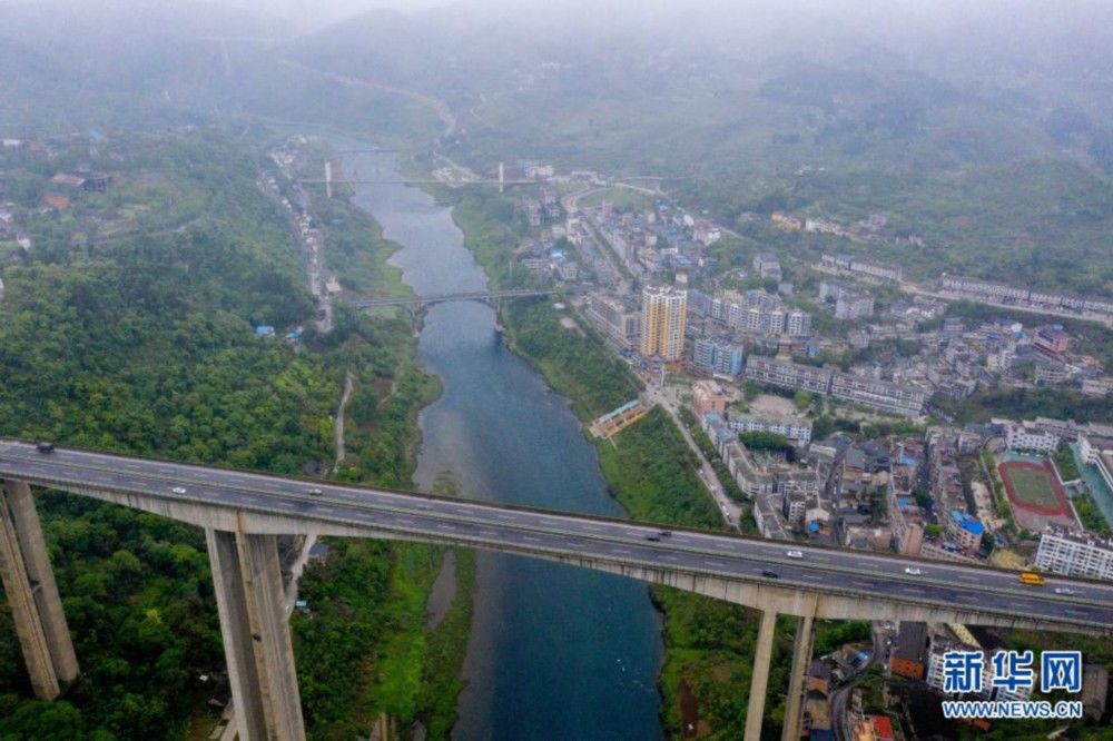 石膏 乌江天险写传奇