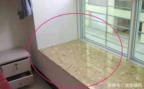 头脑风暴|表妹家飘窗留了2个垛子,进门我就笑了,问完才知道我家被坑了