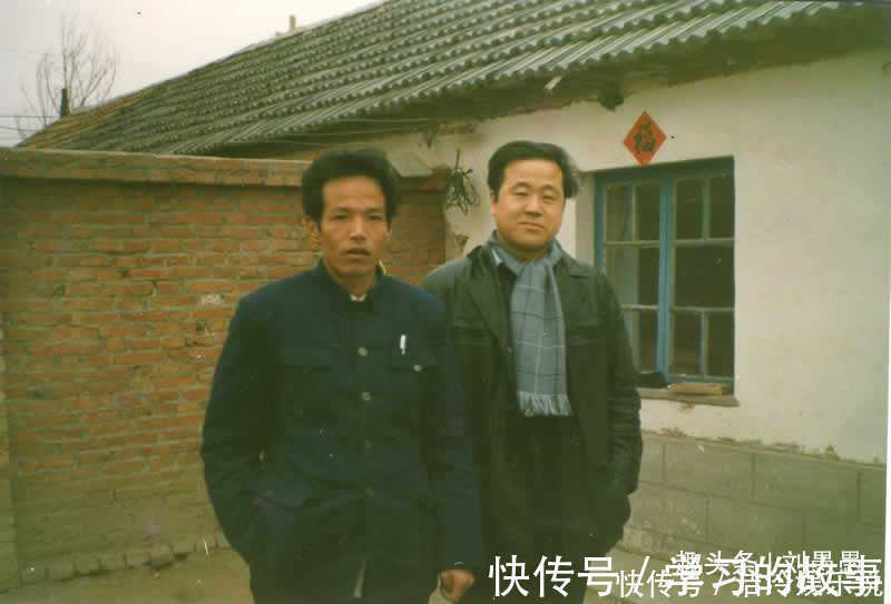 红高粱家族#获得诺贝尔奖后的作家莫言，为什么反倒被推下神坛，很多人喊打