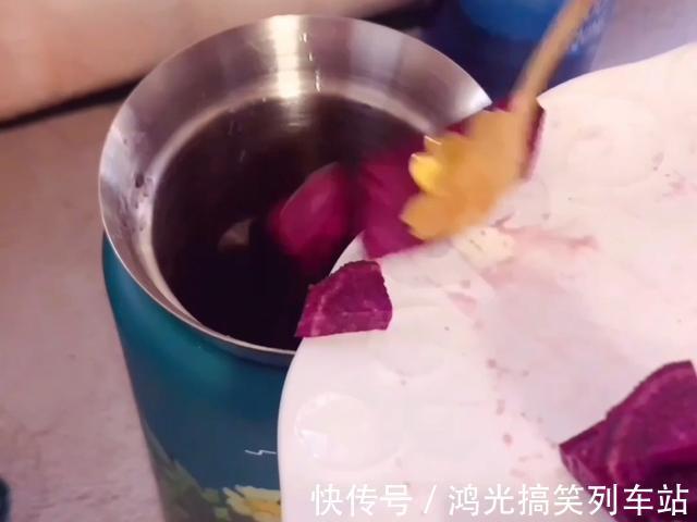豆浆|家人的早餐我从不马虎，用燕麦和紫薯打成豆浆，好喝又营养
