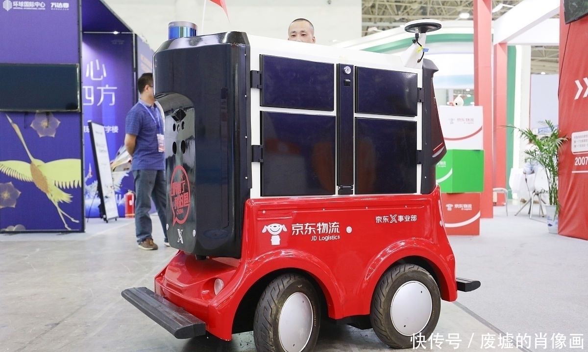上位|绕开微信支付宝，央行选择让京东上位，刘强东到底好在哪？