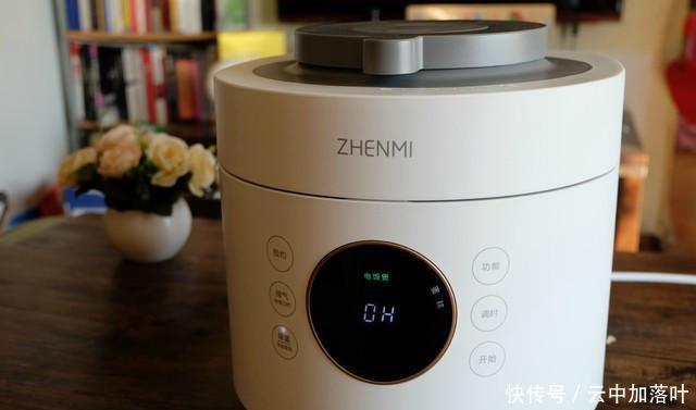 放油|5个鸡蛋1碗面粉，不放油少放糖，用电饭锅做一个好吃又好看的蛋糕