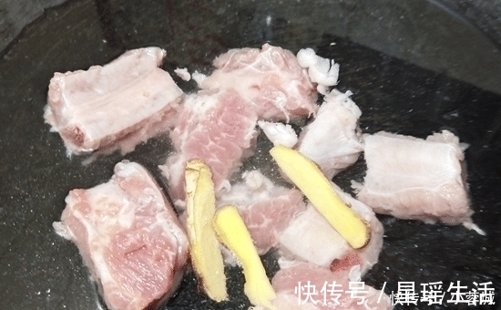 莲子|失眠不要放过这道汤,隔三差五吃,体质变好,一觉睡到大天亮