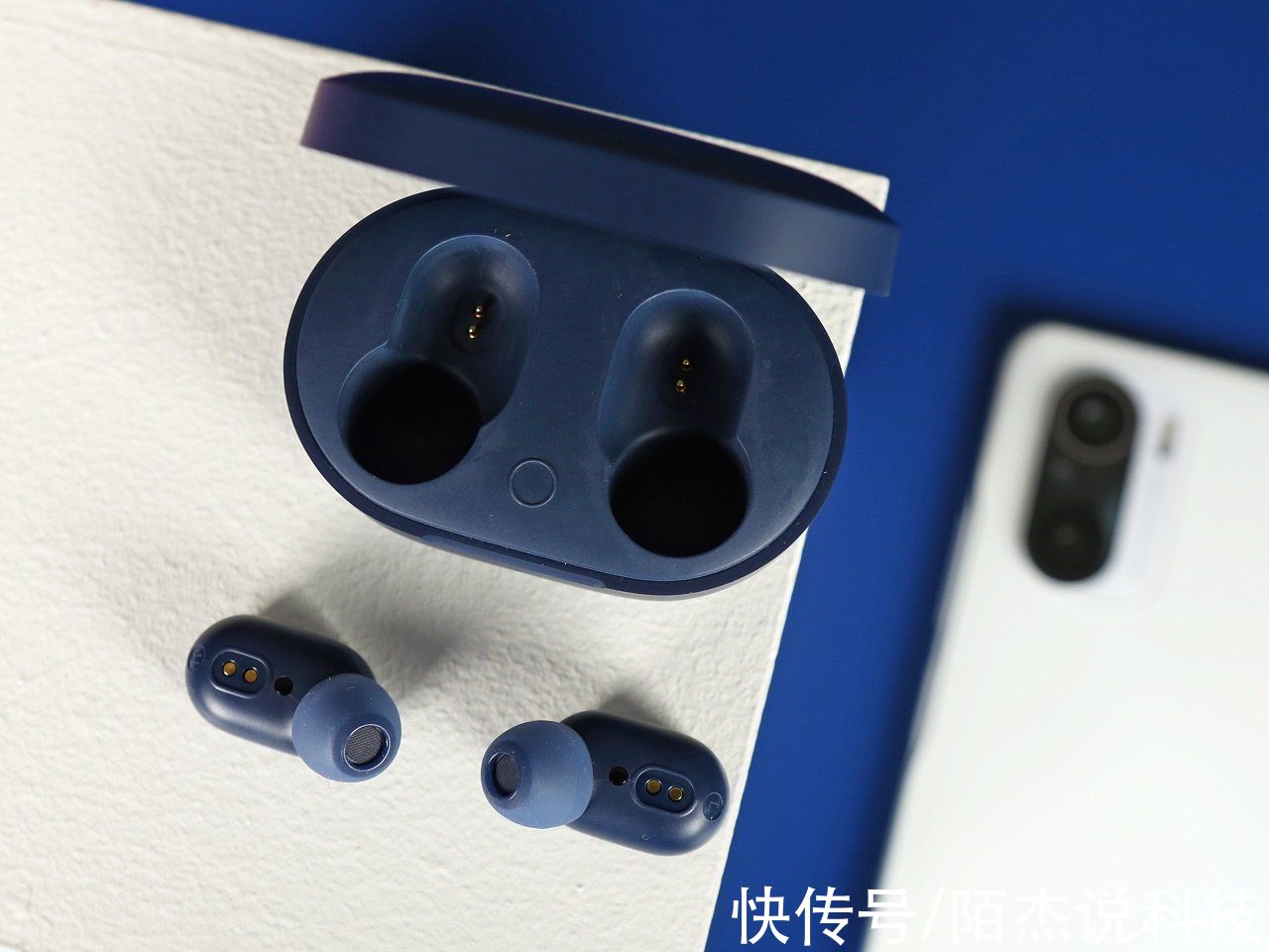 30小时续航，铁圈音质，Redmi AirDots 3性价比出众