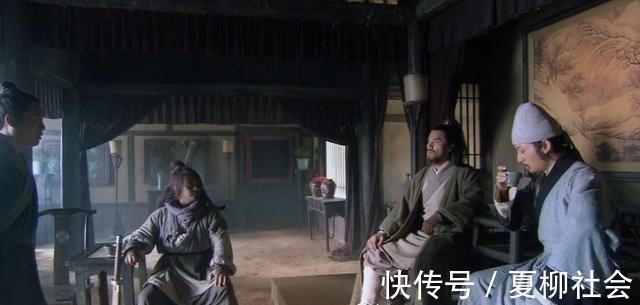 混江龙|宋江一上任就调换了这位好汉的职位,这个举动,大有深意哦