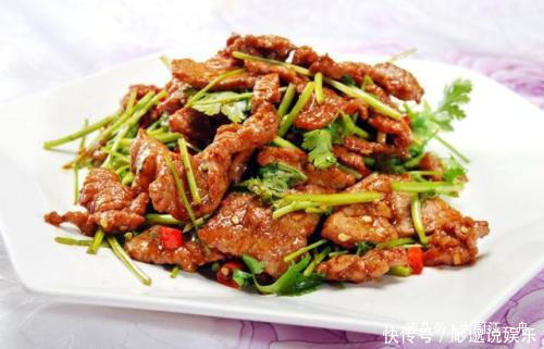 滑嫩|炒牛肉,怎样做才滑嫩不塞牙大厨学会这几招,牛肉好嚼不塞牙