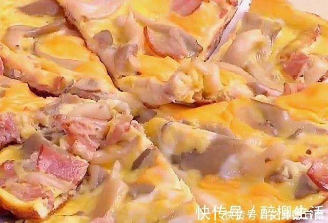 这个早餐饼是女儿的最爱,营养全面,早起15分钟就能搞定