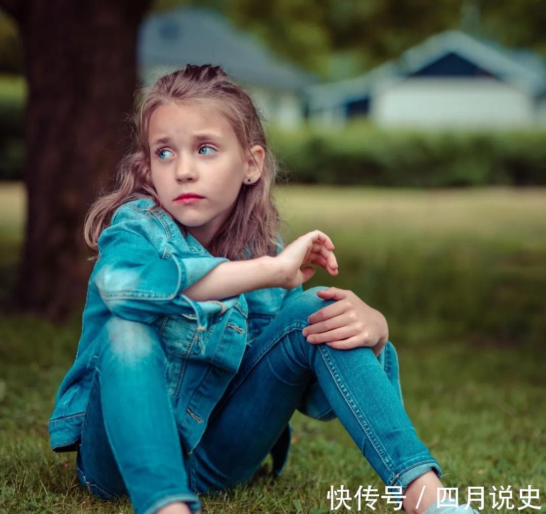 自卑|对孩子尽量大方一点,父母经常喊穷,孩子自卑到骨子里