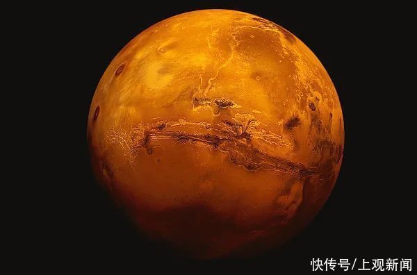 外国网友 超1.45亿观看！一群外国人在TikTok上疯狂安利中国航天