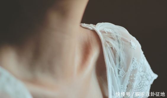 贵妇|法国名媛太会了!这么做睡醒腿比脸还滑,连被窝也是香的