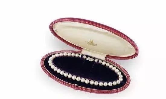 漫游者!一颗珍珠卖上亿,世界上最负盛名的5件珍珠,长什么样?什么价?