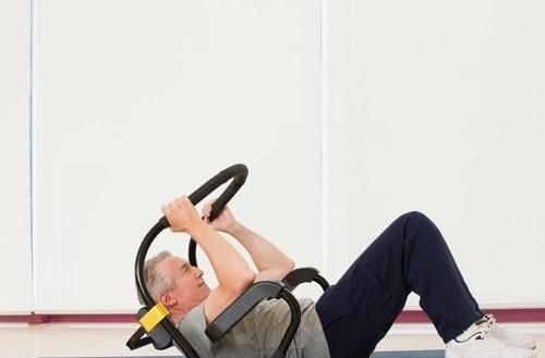 太极|医生坦言：50岁以后，想要老得慢一些，建议别练这3个运动项目