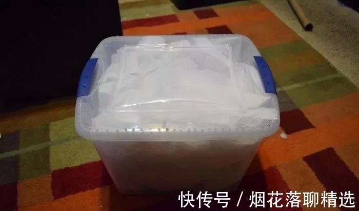 糖果包|来啊相互伤害啊，礼物包装成这样，一看就不是啥正经礼物