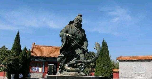 刘太公|楚汉争霸时,刘邦父亲差点被煮了,他的结局却令人羡慕