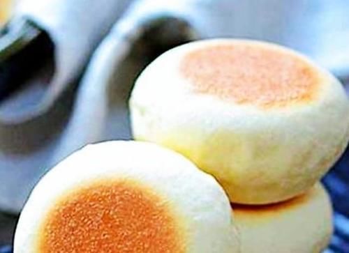 做这种饼不加一滴水,不含添加剂,松软香甜,大人孩子都爱吃!