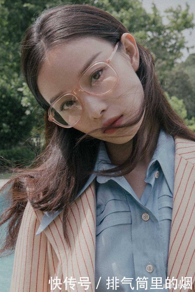 不管你颜值有多高，都别烫卷发来显老，这4款发型减龄又时尚