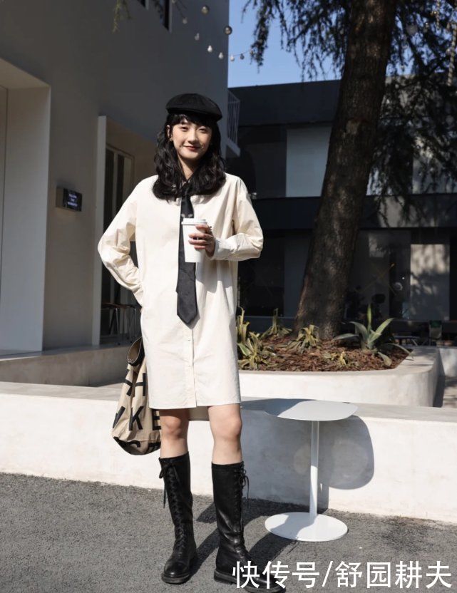 连衣裙过时了,今春流行“衬衫裙”,显瘦又不用想搭配,真时髦