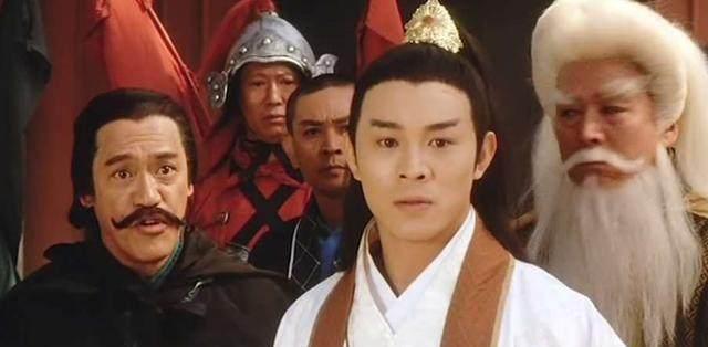 周芷若|张无忌有多渣?定亲殷离,亲吻小昭,心悦赵敏,接盘二婚周芷若