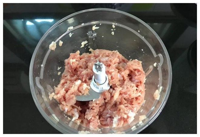 孩子最馋饺子这做法,焦香松脆,鲜嫩多汁,一口一个好过瘾