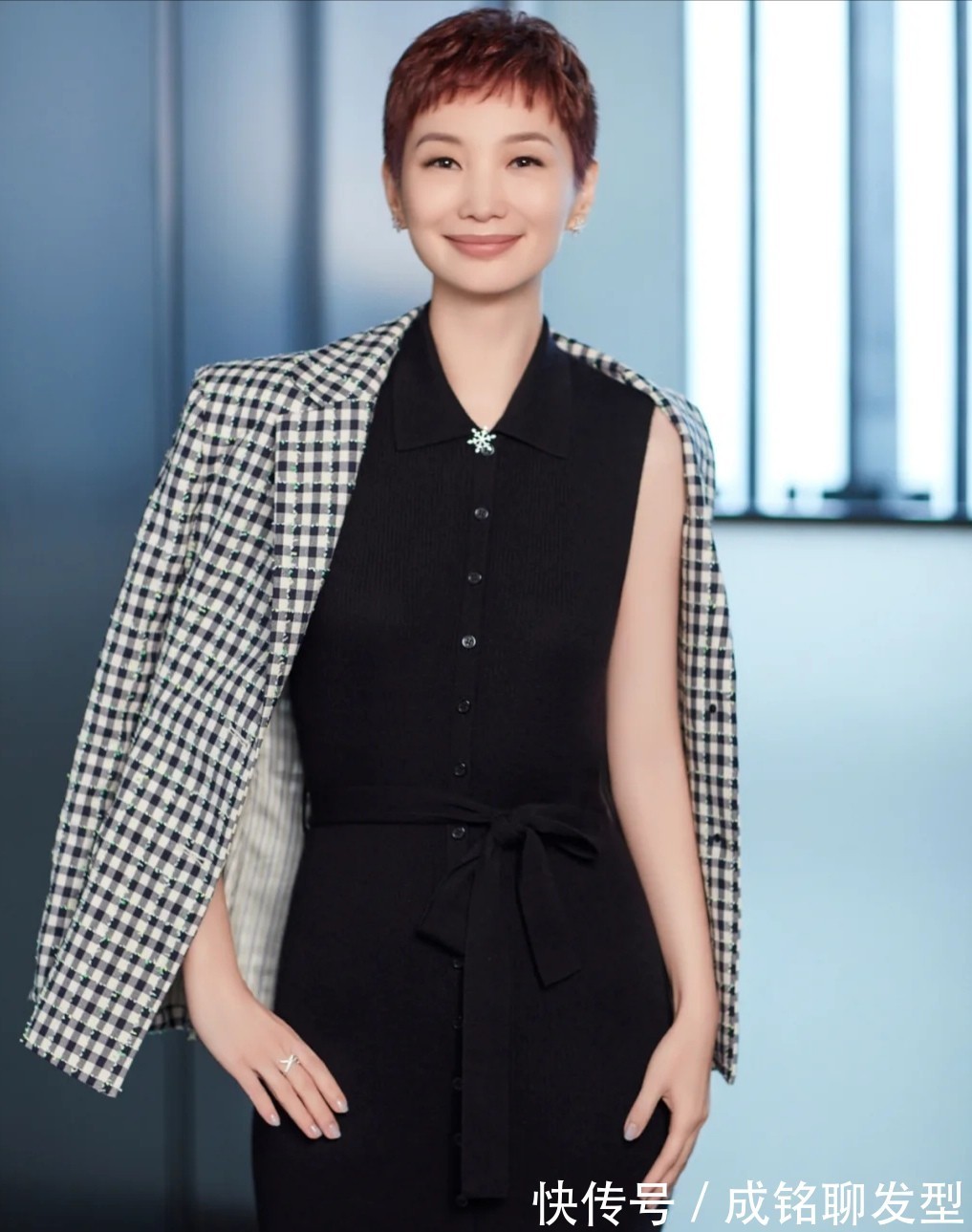 穿搭|跟着时尚主编学穿搭,三种减龄搭配技巧让你受益一生,实用又好看