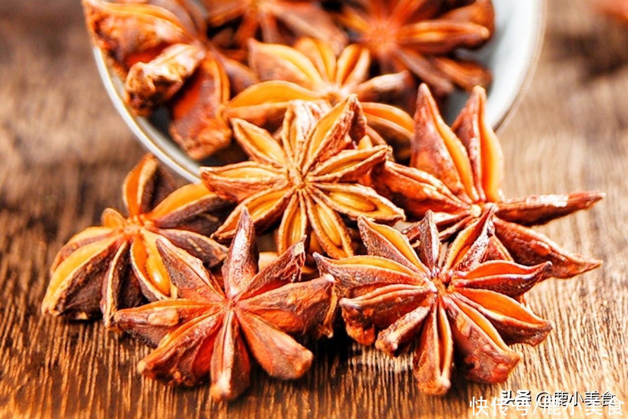 羊肉汤|炖羊肉，记住“忌1物、放3料”，羊肉酥嫩鲜香，羊汤鲜美无杂味