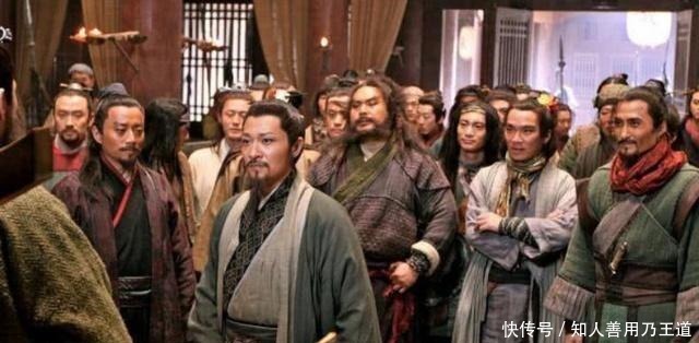 林冲|《水浒传》其实这4人更适合梁山老大的位置,为何晁盖选宋江