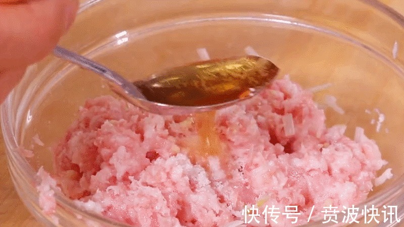 冰箱|土豆别放冰箱,记住这2招,几个月不长芽不变黑,太实用了!