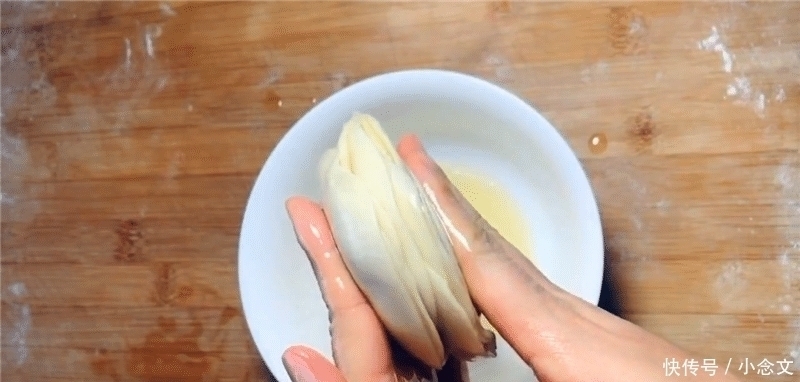 养胃|饺子皮别再包饺子了, 教你做一道养胃的早餐, 老公给100个赞