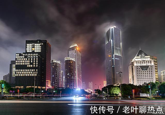 接盘侠|南昌房价从12002元涨到12008元，南昌楼市要回暖了吗